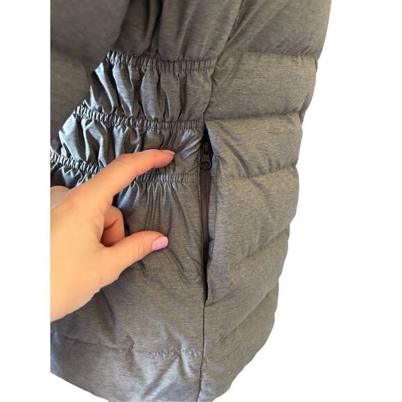 The North Face Women’s Gotham Puffer Jacket size M Gray Hooded Down - Picture 12 of 12